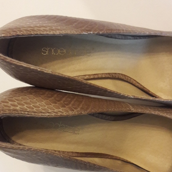 shoedazzle snake heels